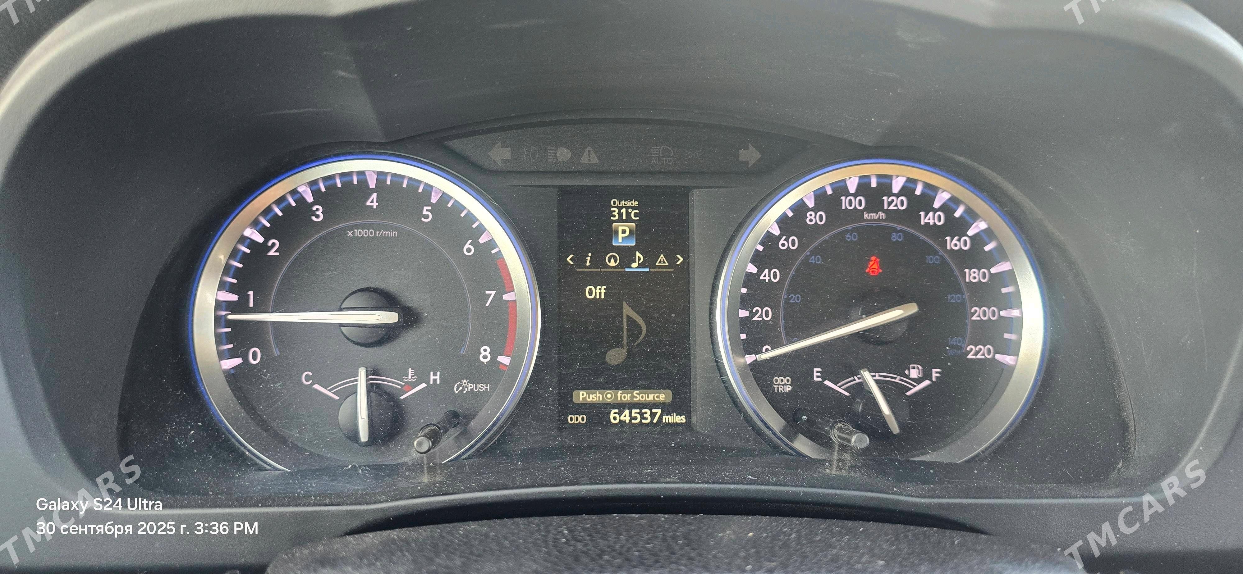 Toyota Highlander 2016 - 520 000 TMT - Ак-Бугдайский этрап - img 8
