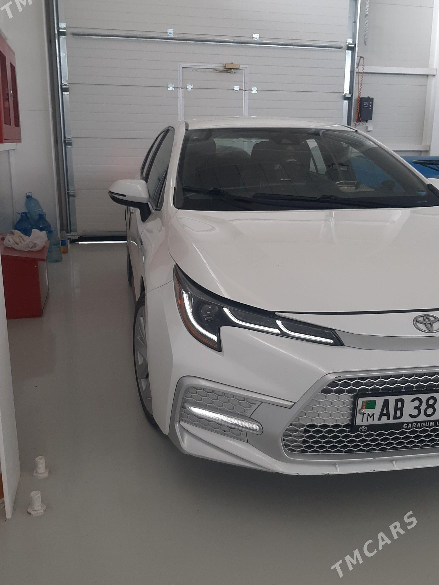 Toyota Corolla 2021 - 290 000 TMT - Гарадамак Шор - img 3