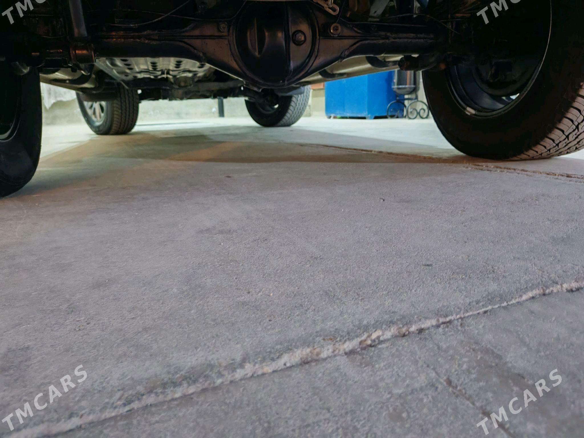 Toyota Hilux 2015 - 410 000 TMT - Хазар - img 2