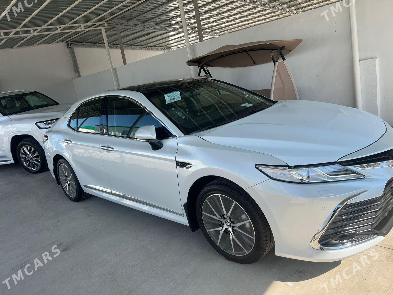 Toyota Camry 2023 - 818 000 TMT - Ашхабад - img 2
