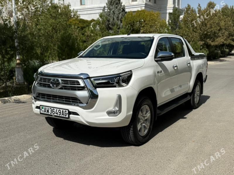 Toyota Hilux 2022 - 550 000 TMT - Ашхабад - img 3