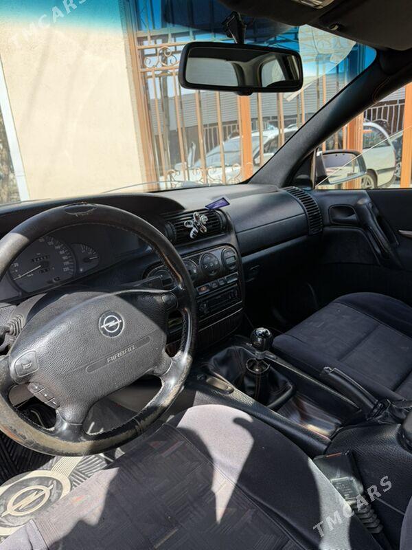 Opel Omega 1999 - 60 000 TMT - Мары - img 4