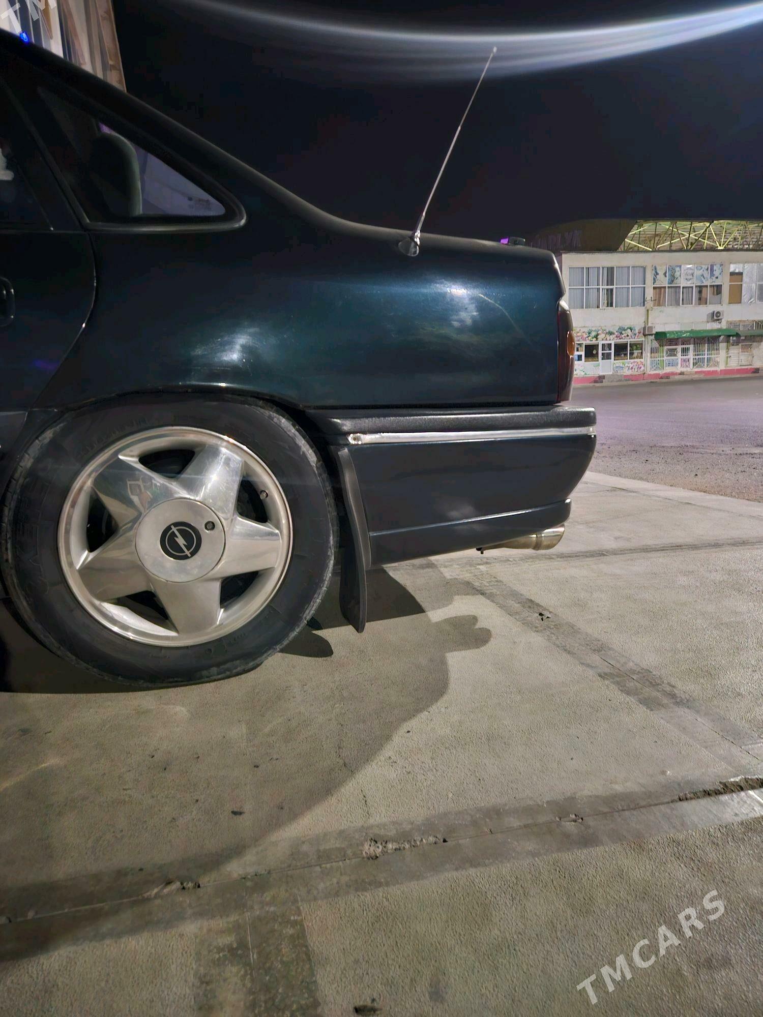 Opel Vectra 1995 - 40 000 TMT - Мары - img 2