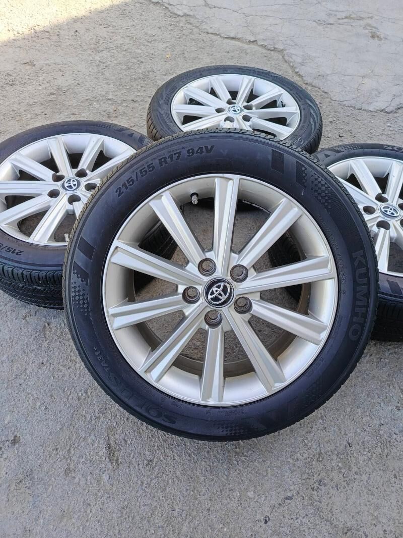 17 XLE disga pakrysga 4 700 TMT - Hitrowka - img 1