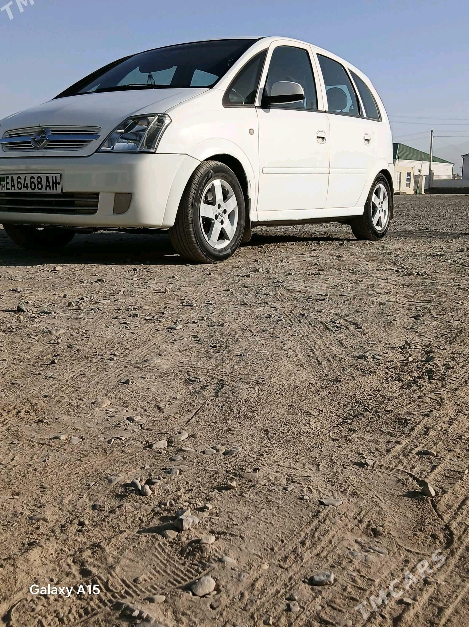 Opel Zafira 2003 - 68 000 TMT - Bäherden - img 3