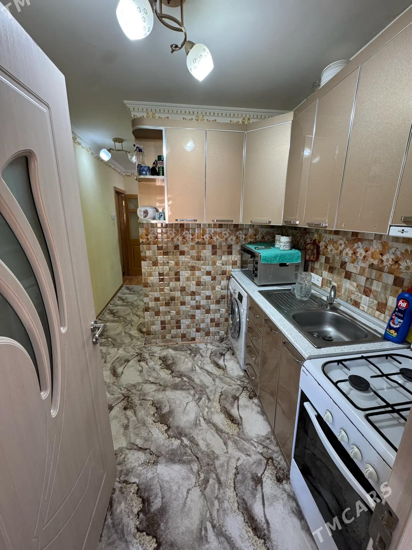 10 MKR SATLYK  JAŸ  - Aşgabat - img 2