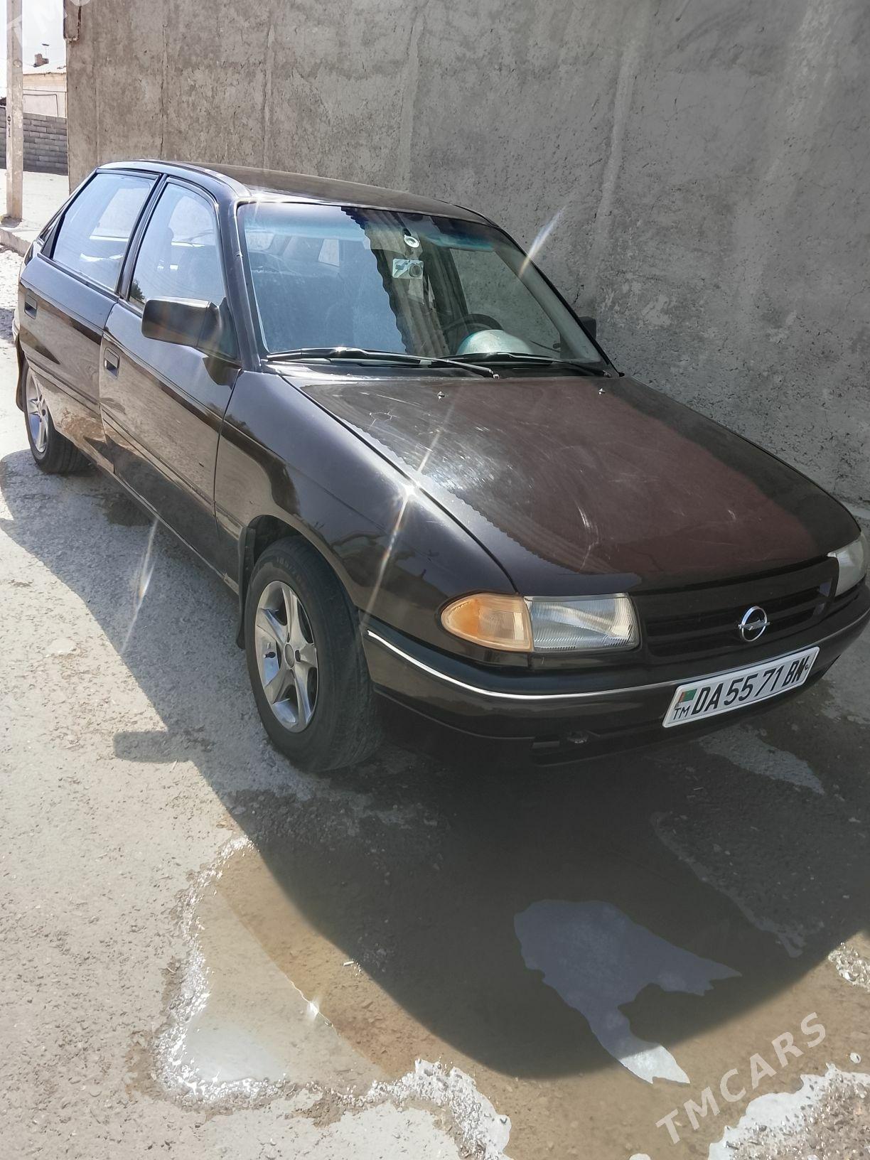 Opel Astra 1993 - 38 000 TMT - Гызыларбат - img 3