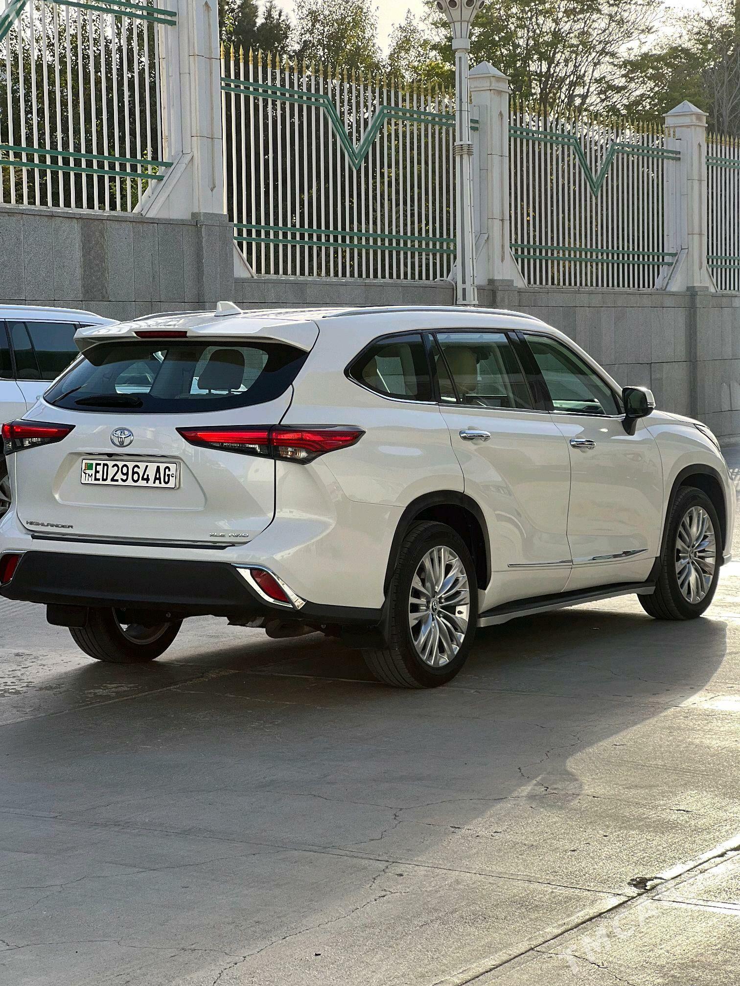Toyota Highlander 2020 - 480 000 TMT - Ашхабад - img 5