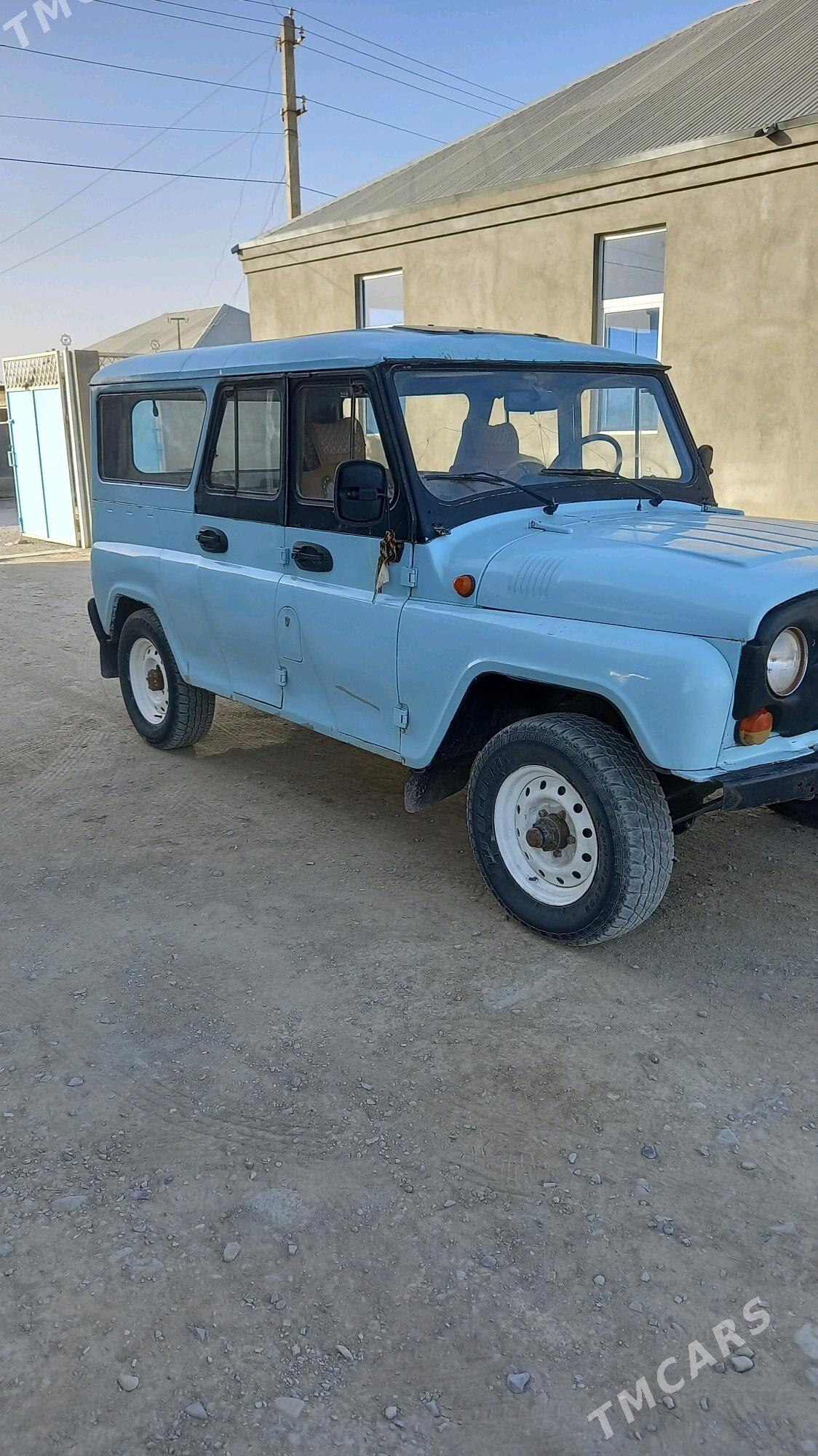 UAZ 469 1998 - 60 000 TMT - Bäherden - img 3