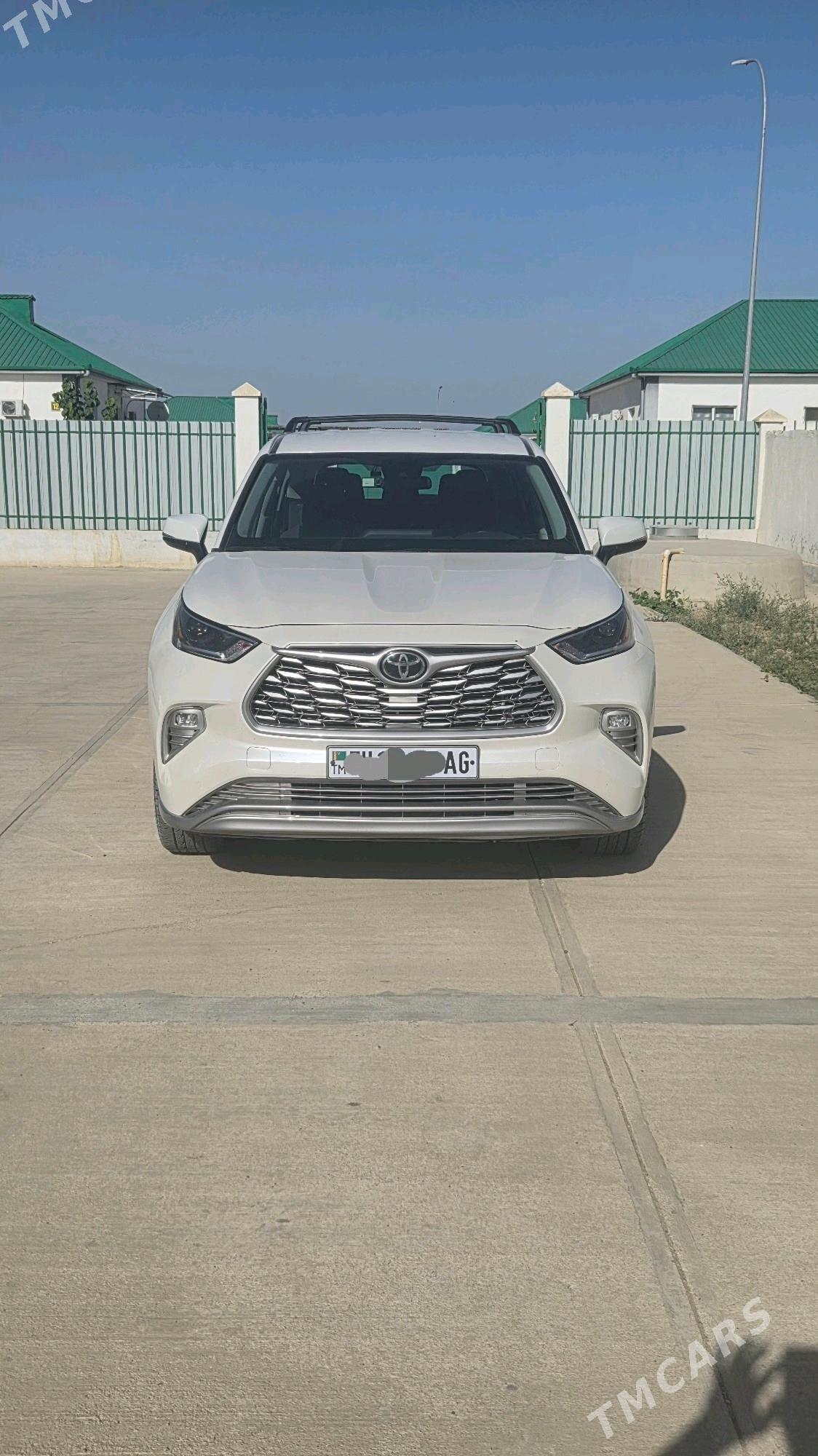Toyota Highlander 2021 - 520 000 TMT - Bedew - img 10