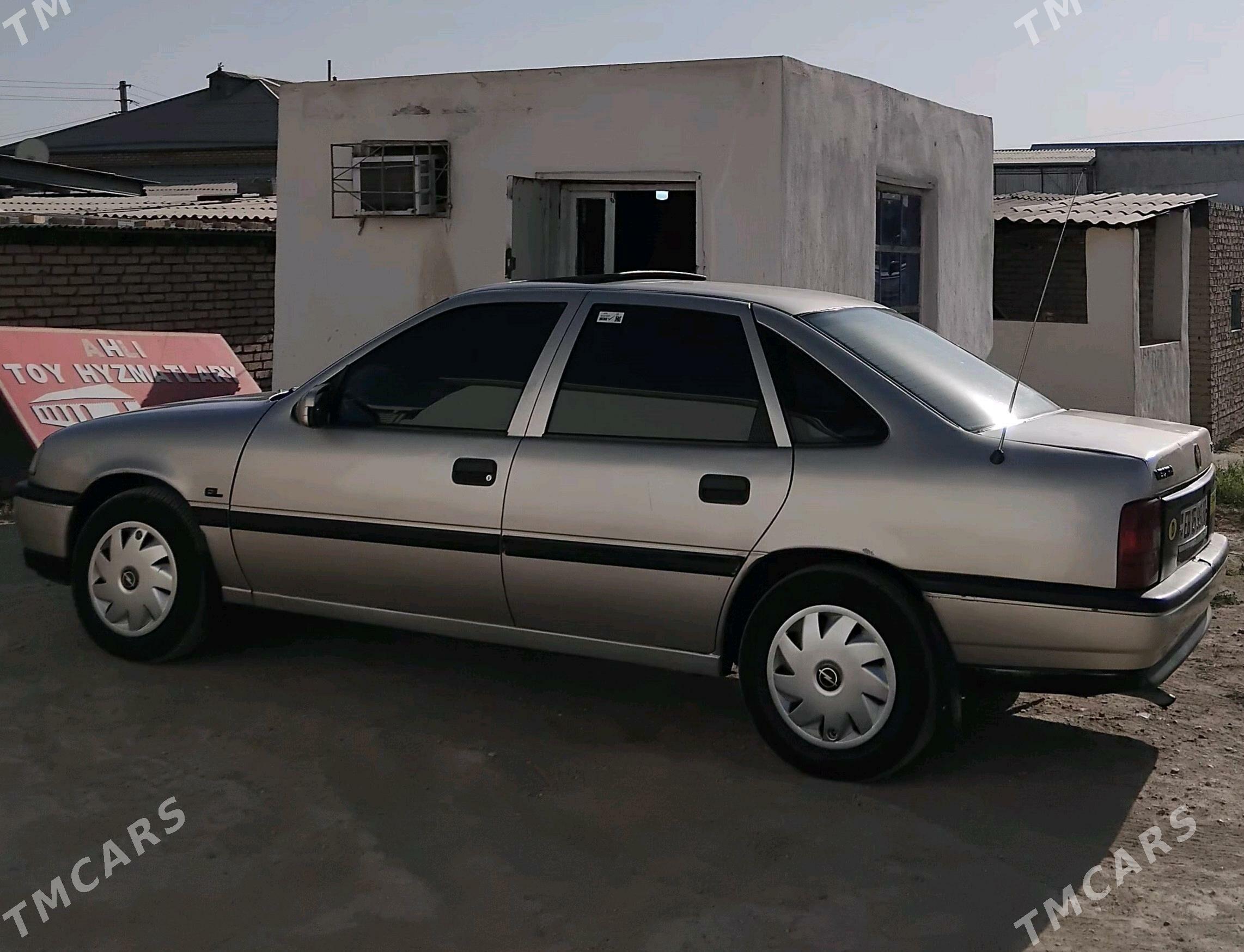 Opel Vectra 1992 - 37 000 TMT - Мары - img 6