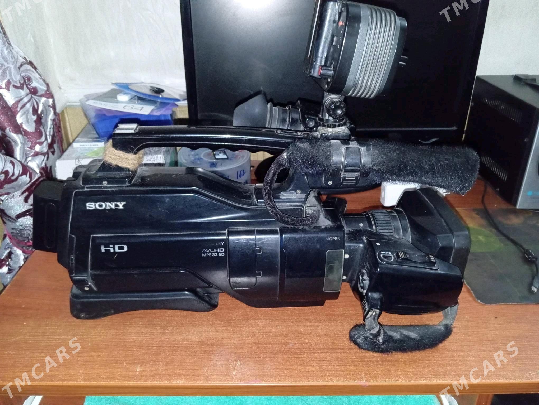 Sony 1500 - Ёлётен - img 2