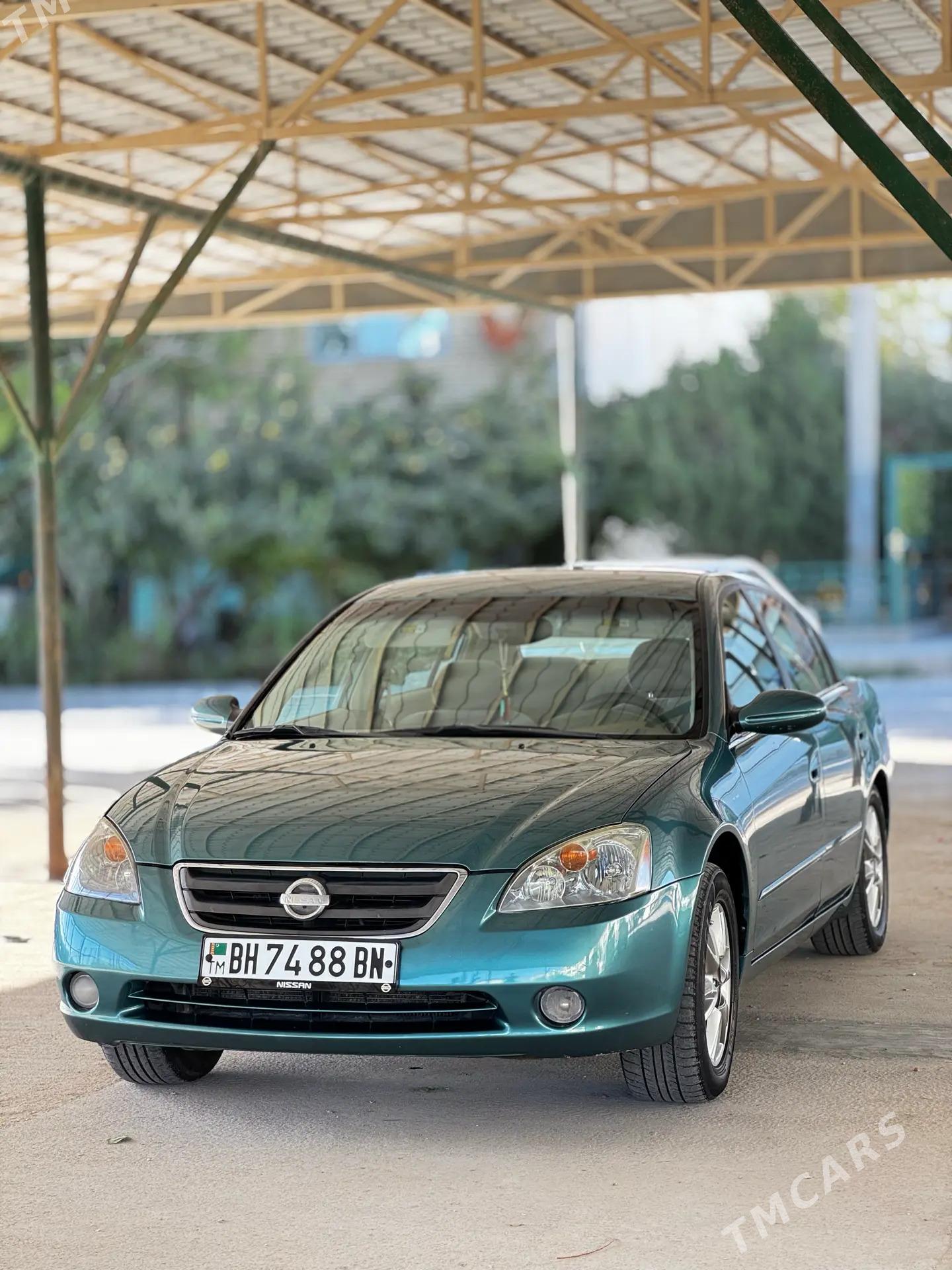 Nissan Altima 2002 - 68 000 TMT - Балканабат - img 1