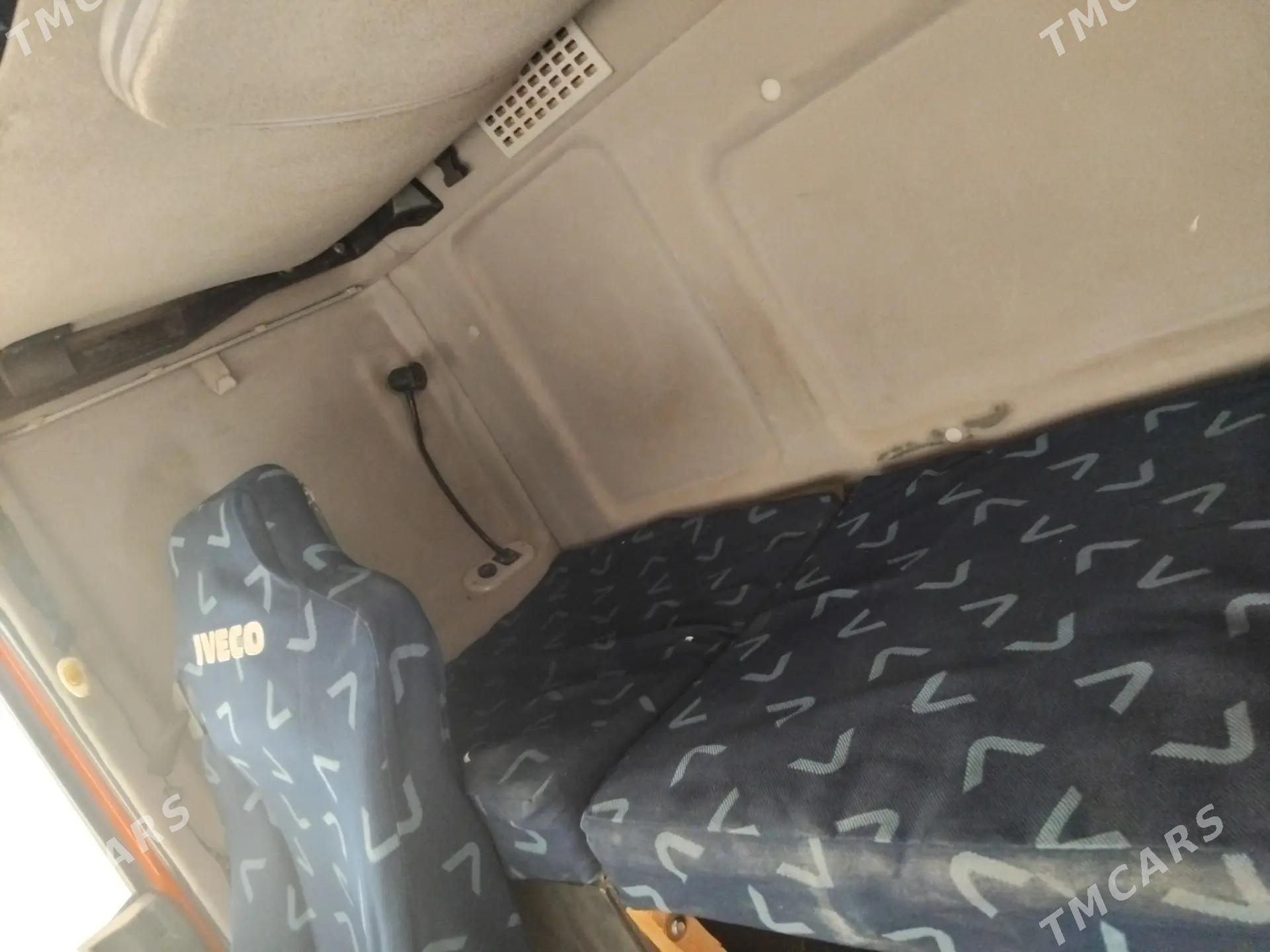 Iveco Stralis 450 2010 - 395 000 TMT - Саят - img 7