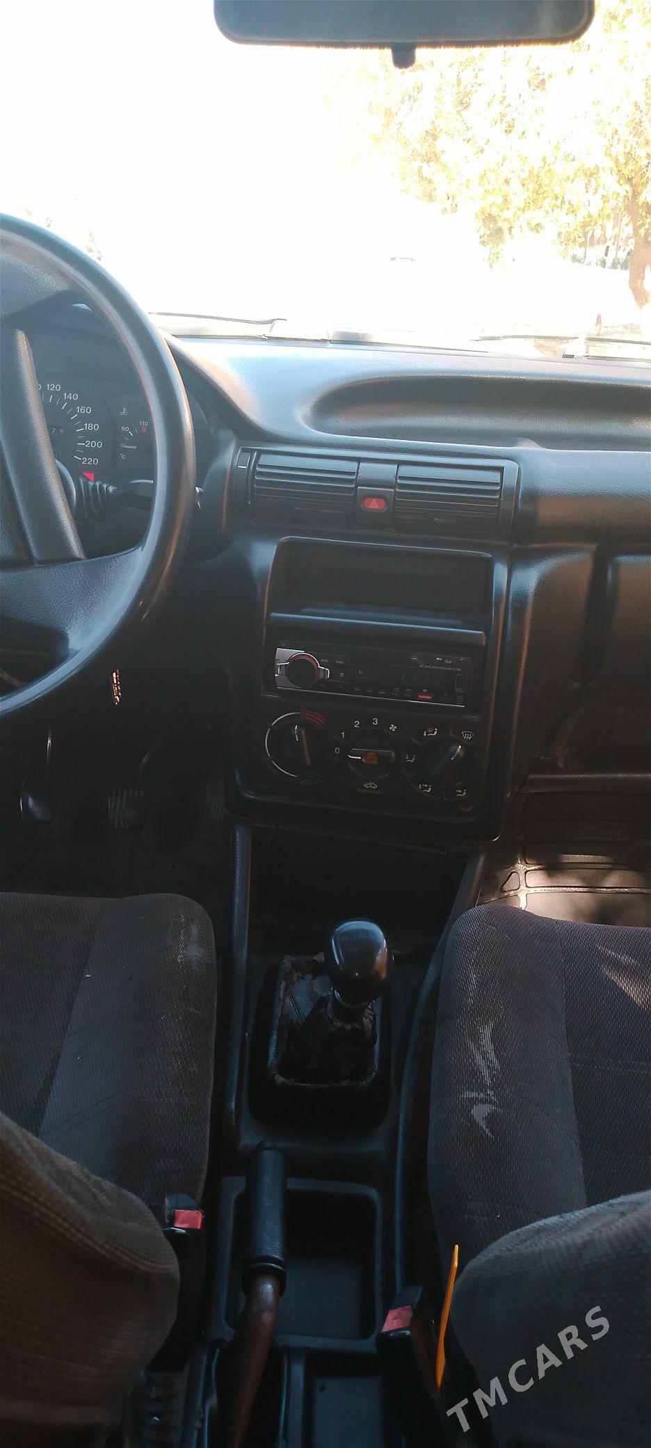 Opel Astra 1993 - 40 000 TMT - Мары - img 3