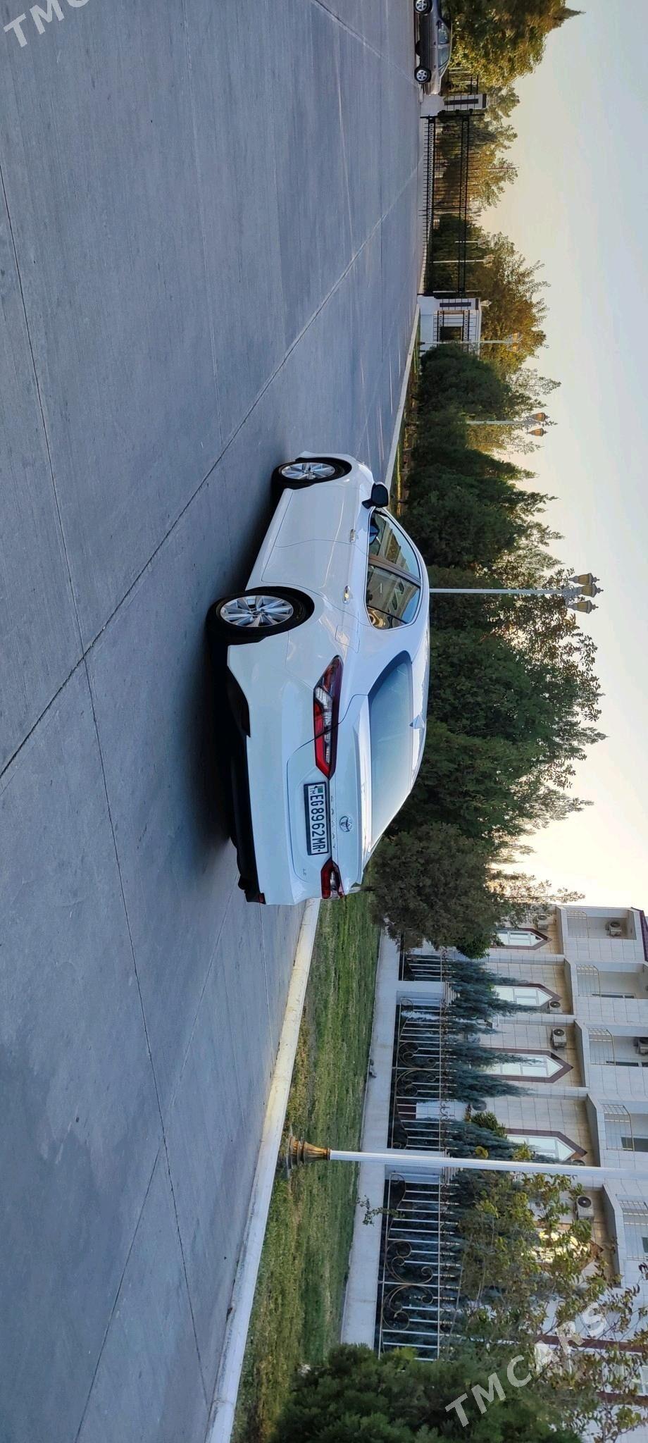 Toyota Camry 2021 - 370 000 TMT - Мары - img 4