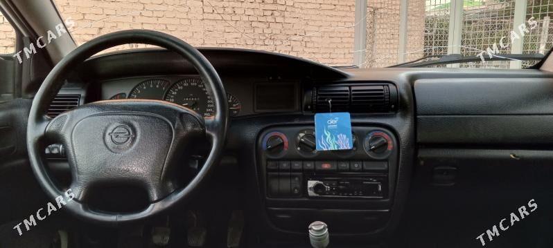 Opel Omega 1995 - 40 000 TMT - Mary - img 7