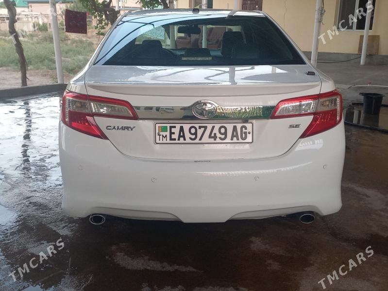 Toyota Camry 2013 - 230 000 TMT - Bagyr - img 4