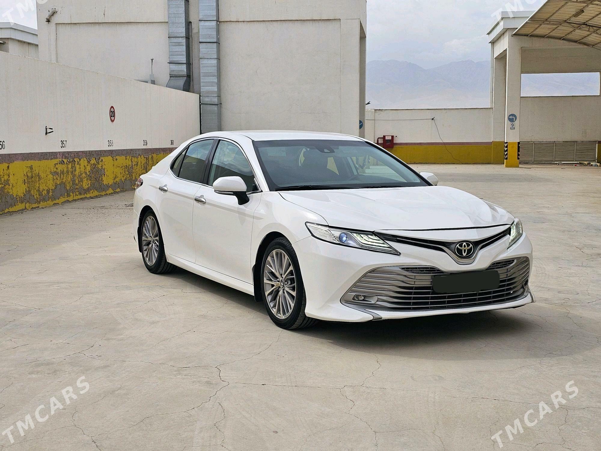 Toyota Camry 2019 - 235 000 TMT - Ашхабад - img 3