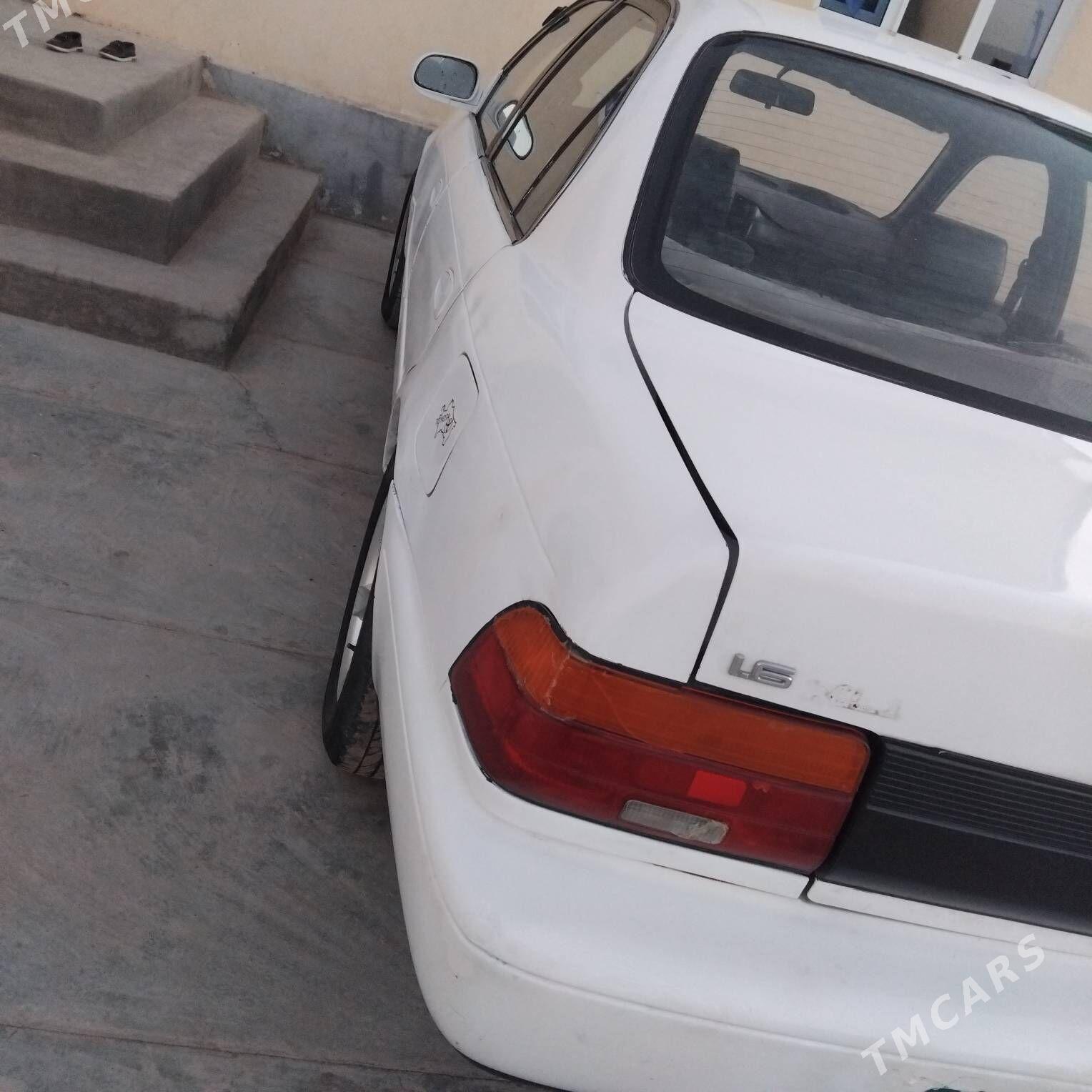 Toyota Corolla 1995 - 60 000 TMT - Огуз хан - img 4