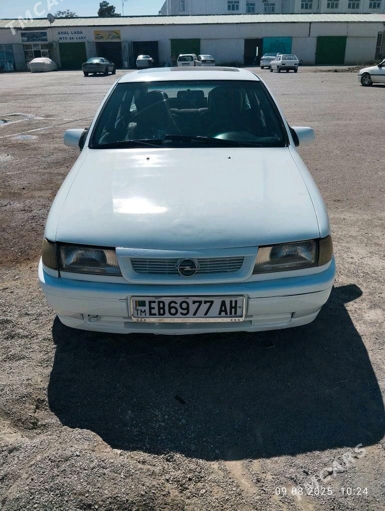 Opel Vectra 1992 - 28 000 TMT - Tejen - img 2