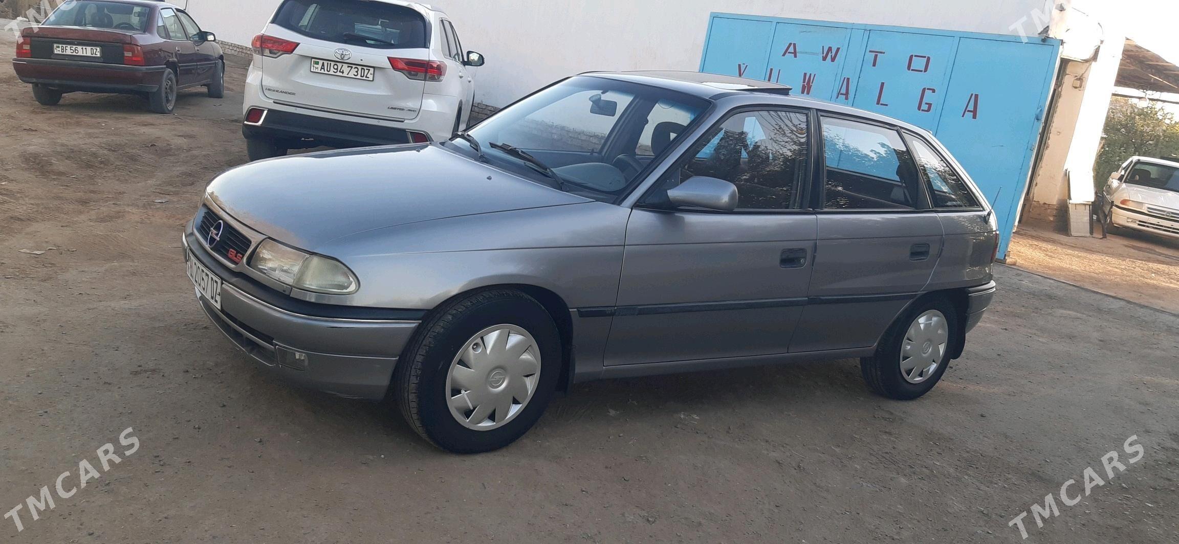 Opel Astra 1992 - 40 000 TMT - Дашогуз - img 4