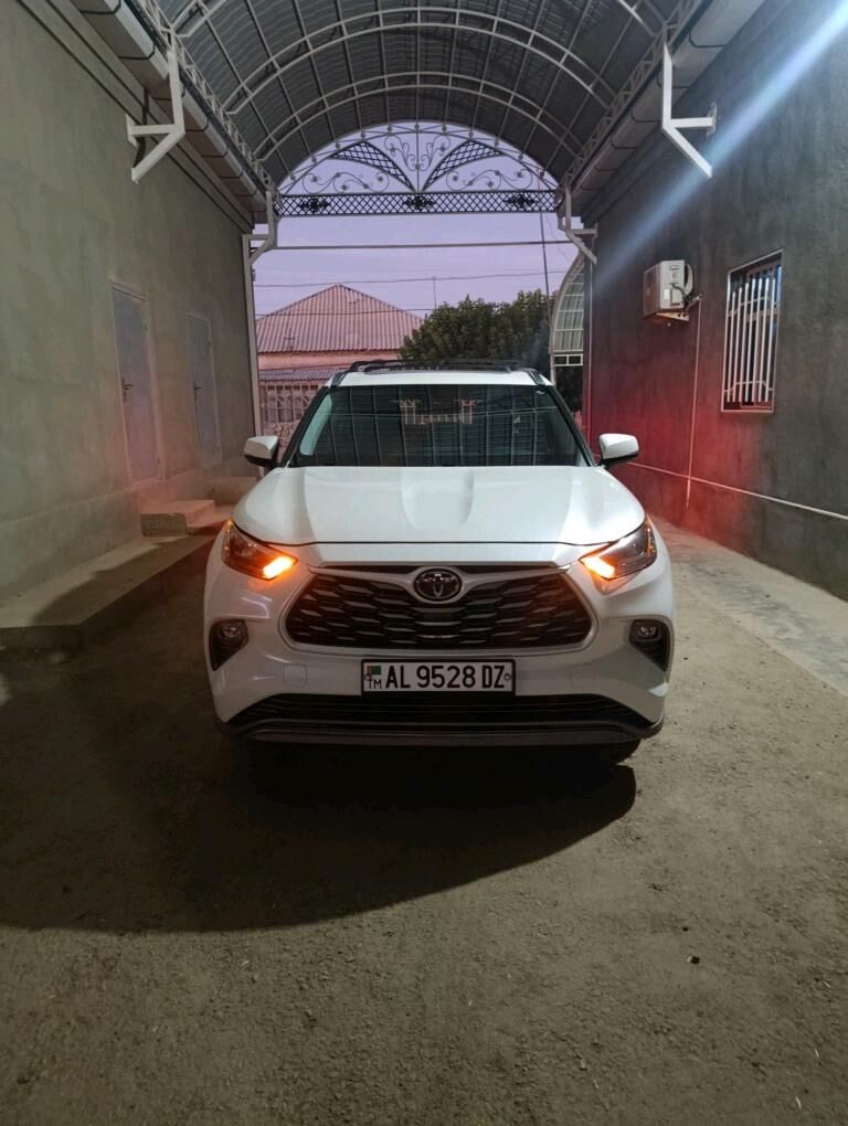 Toyota Highlander 2020 - 600 000 TMT - Ашхабад - img 2