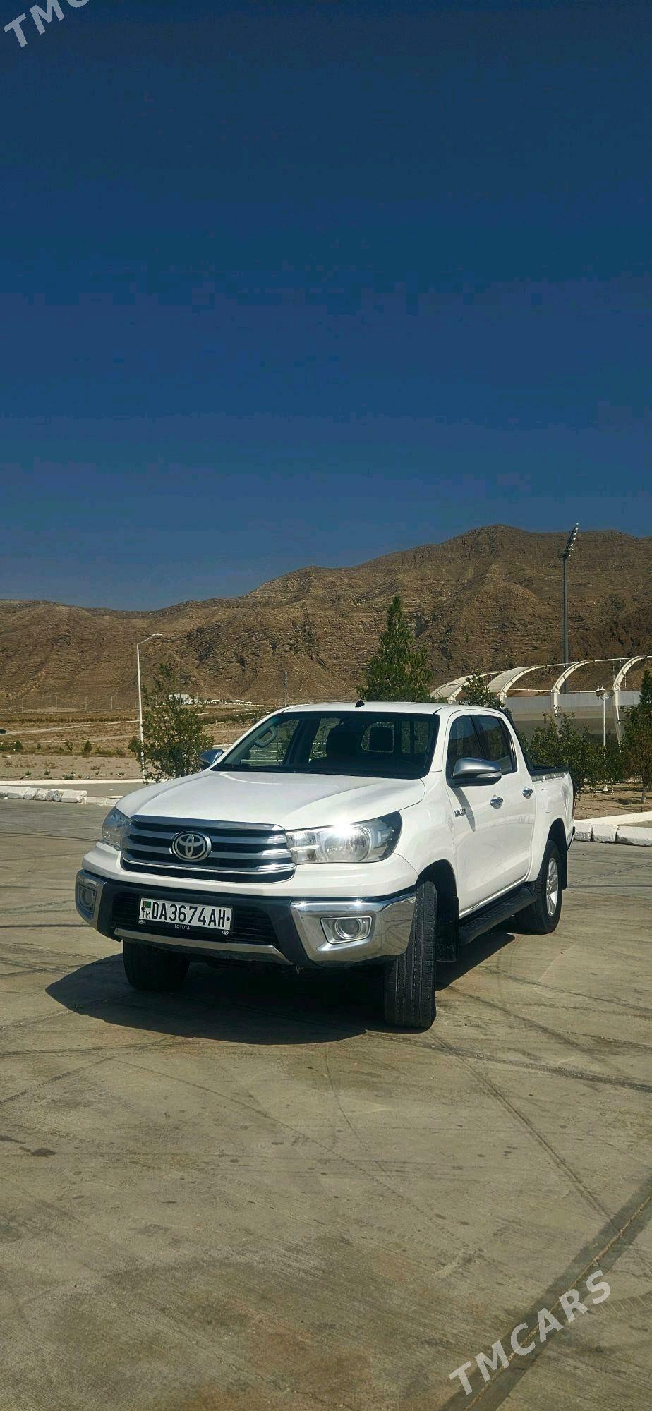 Toyota Hilux 2016 - 470 000 TMT - Балканабат - img 2
