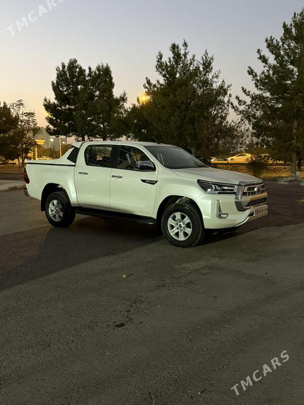 Toyota Hilux 2022 - 590 000 TMT - Туркменабат - img 5