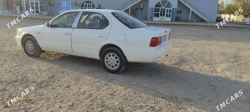 Toyota Camry 1994 - 45 000 TMT - Ёлётен - img 5