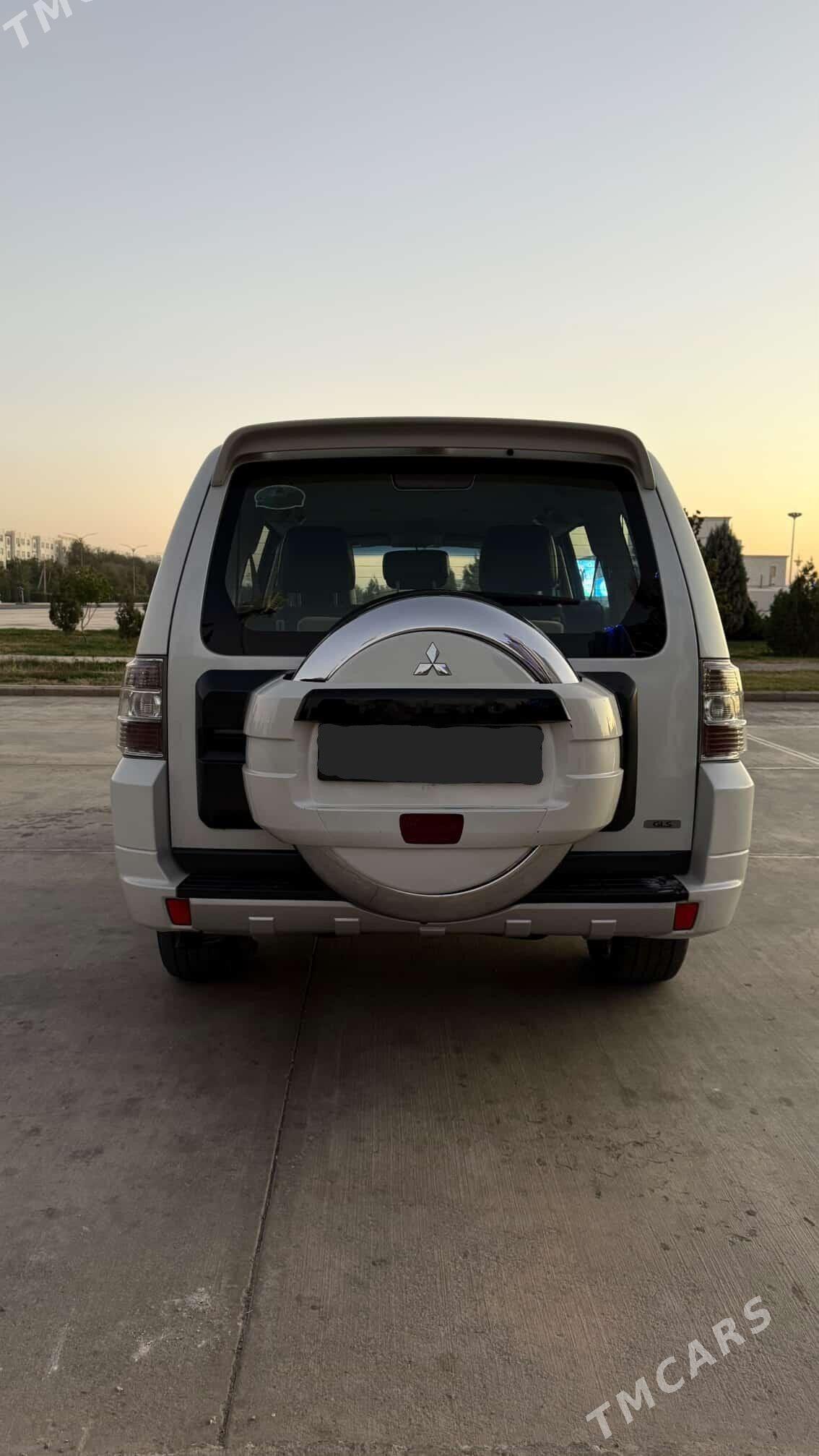 Mitsubishi Pajero 2010 - 285 000 TMT - Дашогуз - img 5