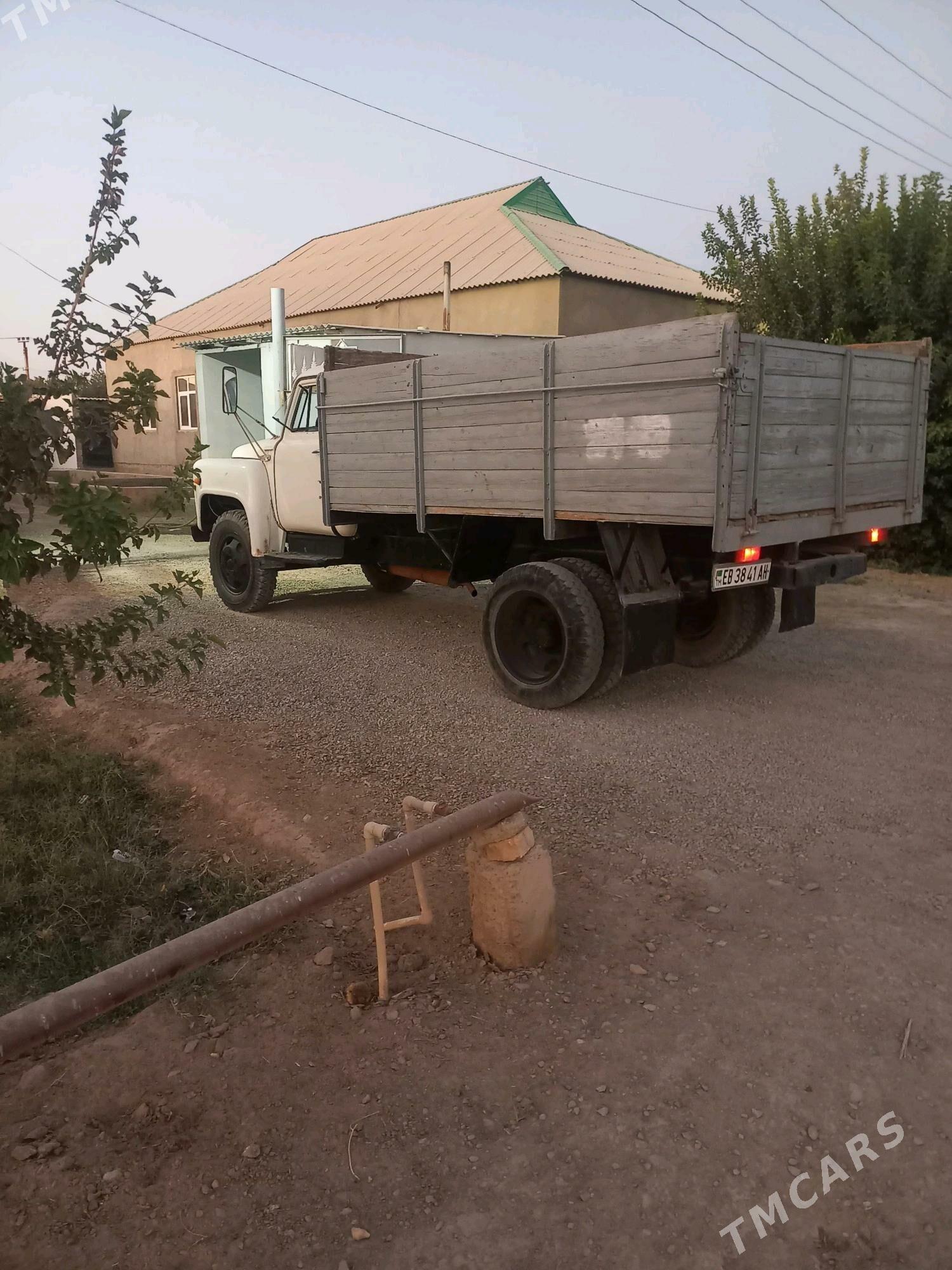 Gaz 52 1988 - 30 000 TMT - Теджен - img 1