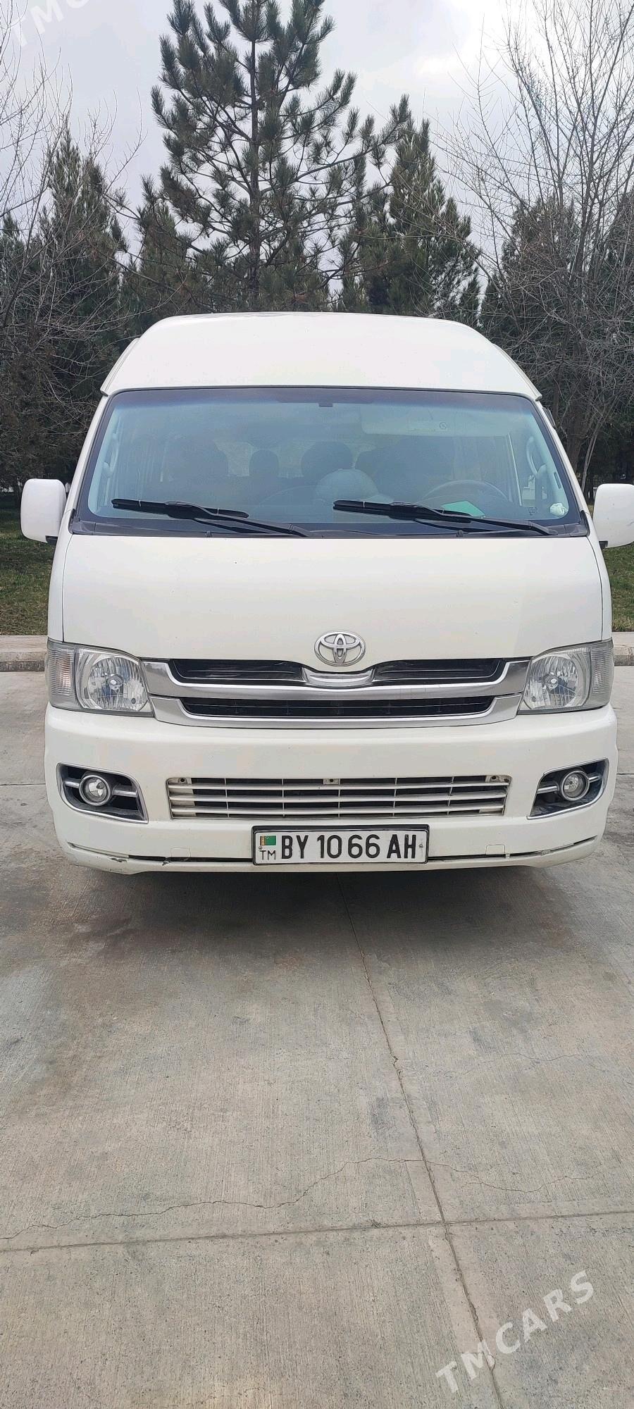 Toyota Hiace 2005 - 332 000 TMT - Гёкдепе - img 4