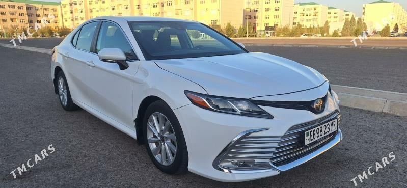 Toyota Camry 2021 - 350 000 TMT - Мары - img 5