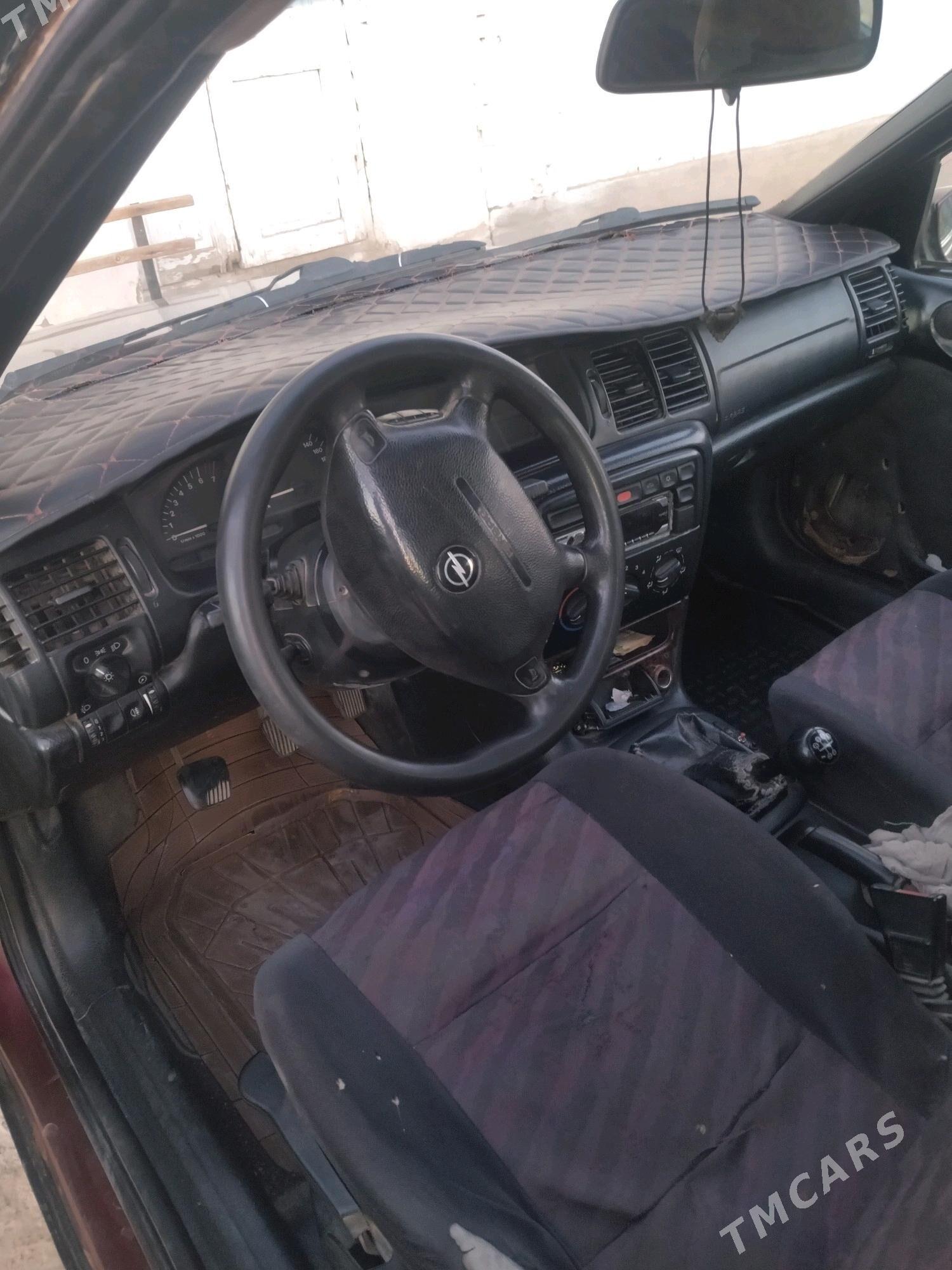 Opel Vectra 1998 - 42 000 TMT - Şabat etr. - img 4