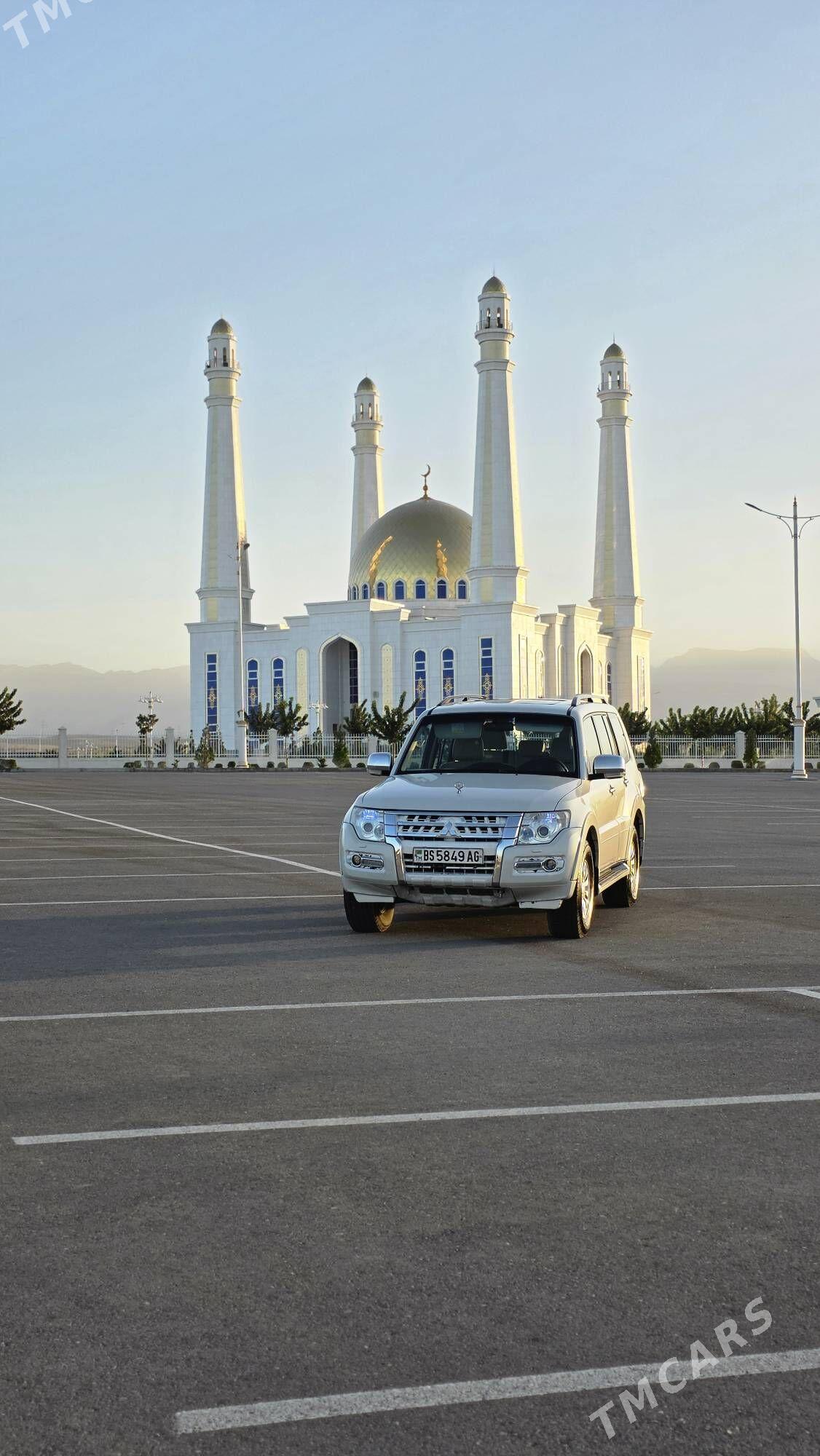 Mitsubishi Pajero 2017 - 290 000 TMT - Ашхабад - img 5