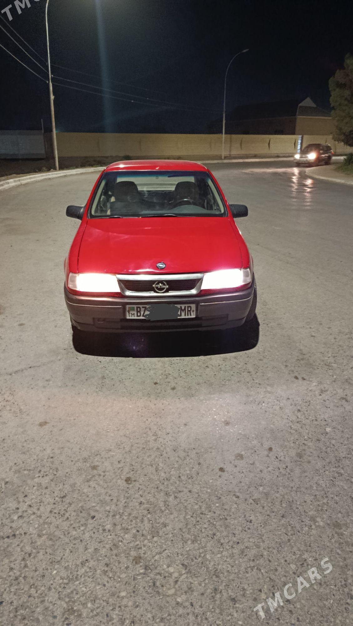 Opel Vectra 1991 - 22 000 TMT - Мары - img 4