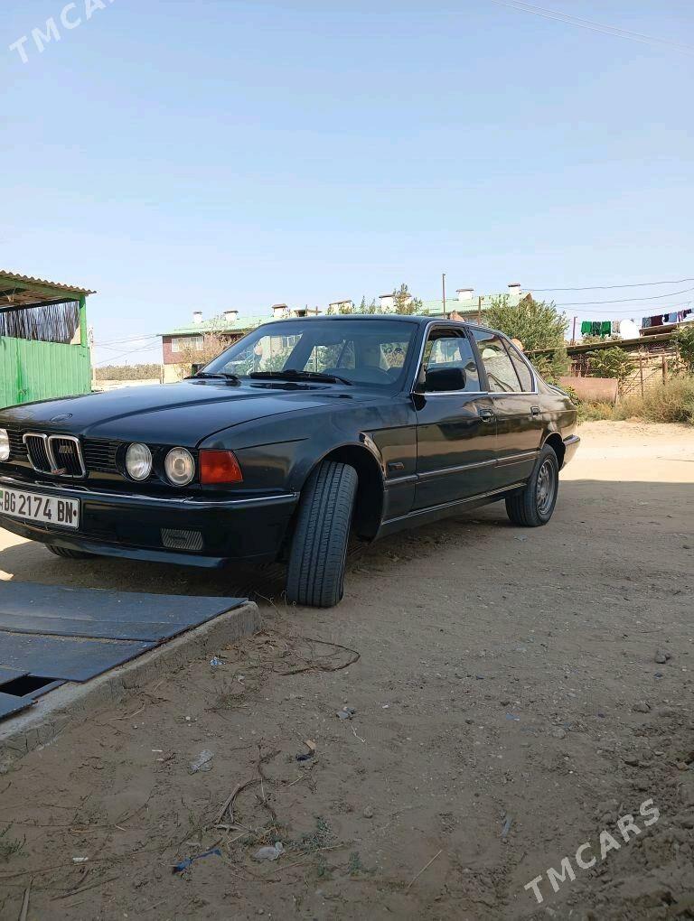BMW 7 Series 1991 - 44 000 TMT - Хазар - img 2
