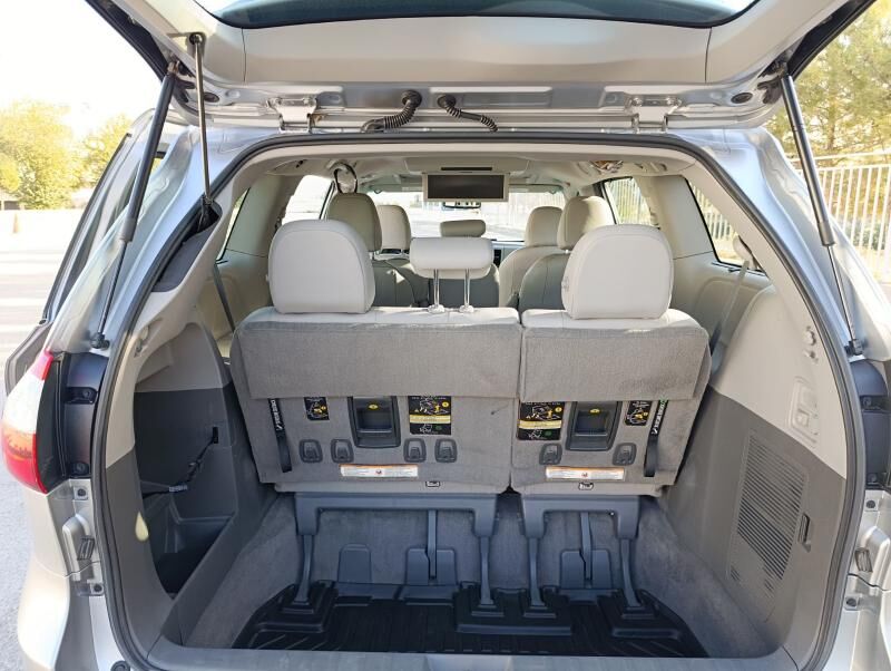Toyota Sienna 2019 - 450 000 TMT - Мары - img 7