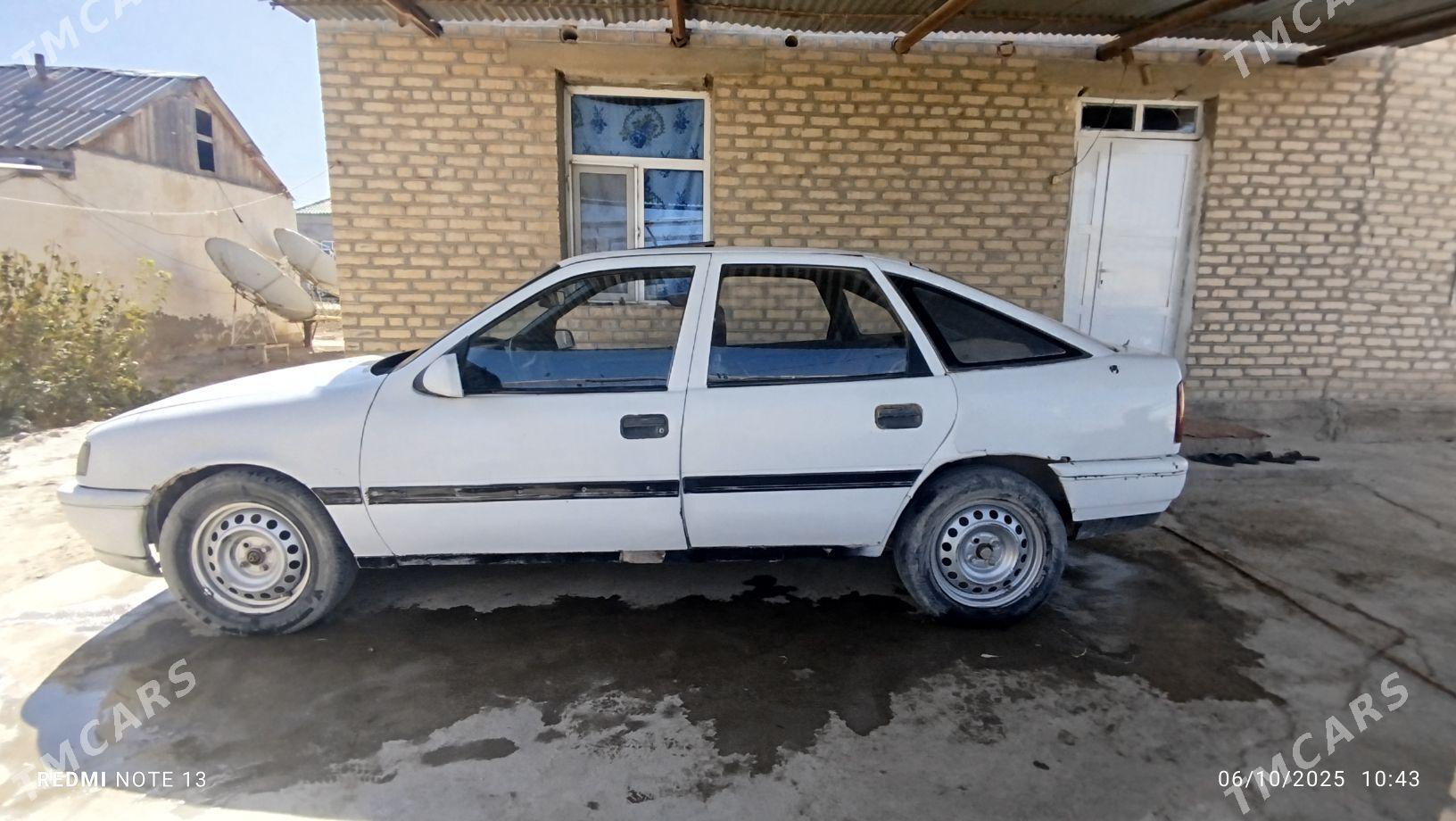 Opel Astra 1996 - 13 000 TMT - Ак-Бугдайский этрап - img 5