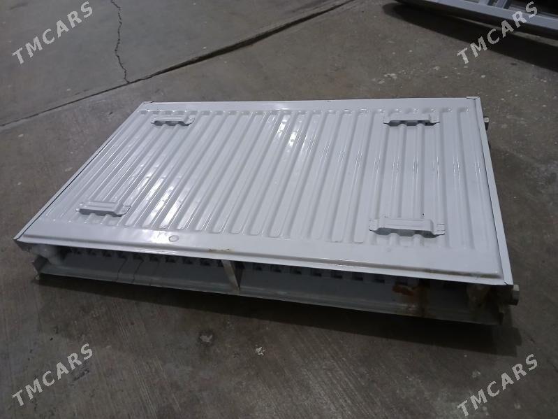 Baterey. 80x50. deşik - Анев - img 1