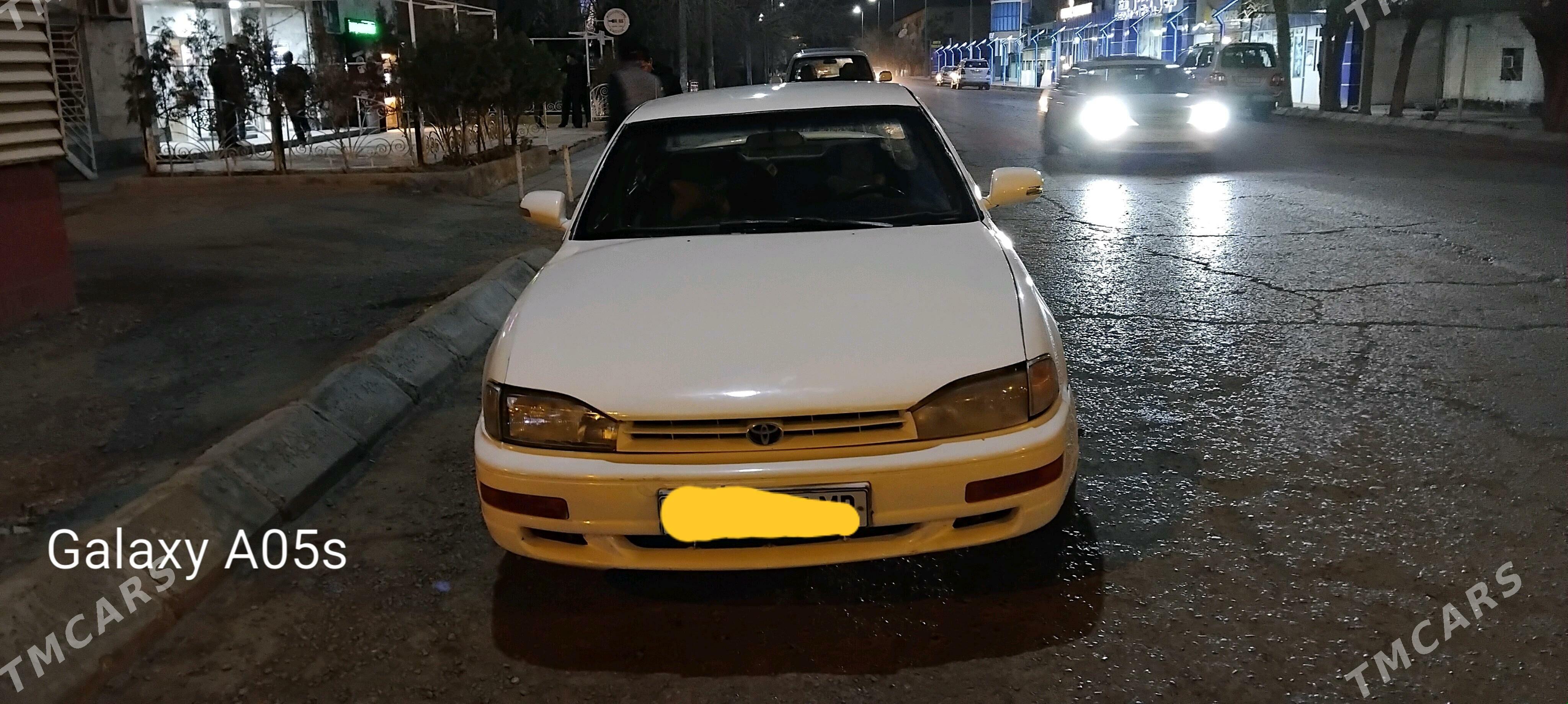 Toyota Camry 1994 - 75 000 TMT - Baýramaly - img 2