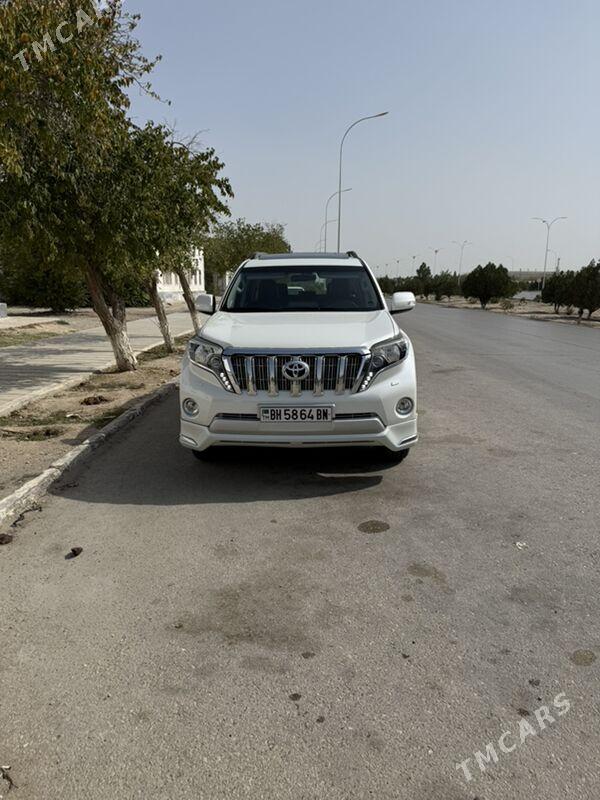 Toyota Land Cruiser Prado 2014 - 670 000 TMT - Балканабат - img 8