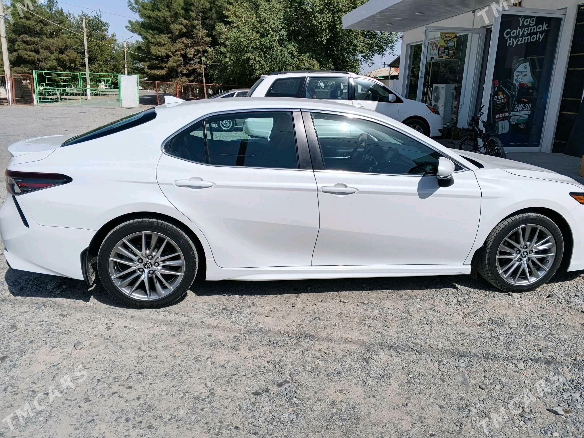Toyota Camry 2022 - 360 000 TMT - Ашхабад - img 4