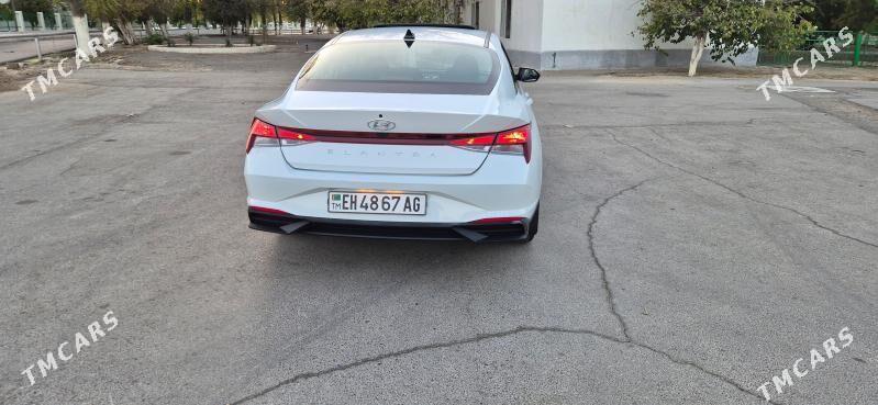 Hyundai Elantra 2022 - 260 000 TMT - 1 мкр - img 5