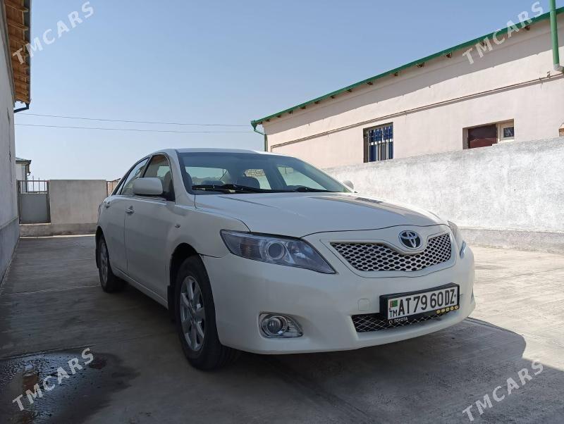 Toyota Camry 2011 - 160 000 TMT - Дашогуз - img 5