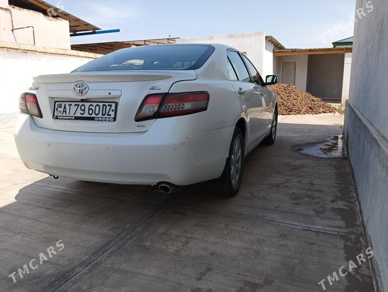 Toyota Camry 2011 - 160 000 TMT - Дашогуз - img 1