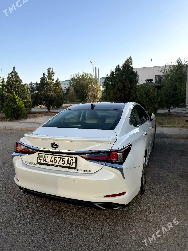Lexus ES 350 2020 - 475 000 TMT - Гуртли - img 1