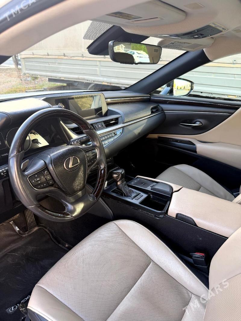 Lexus ES 350 2020 - 475 000 TMT - Гуртли - img 6