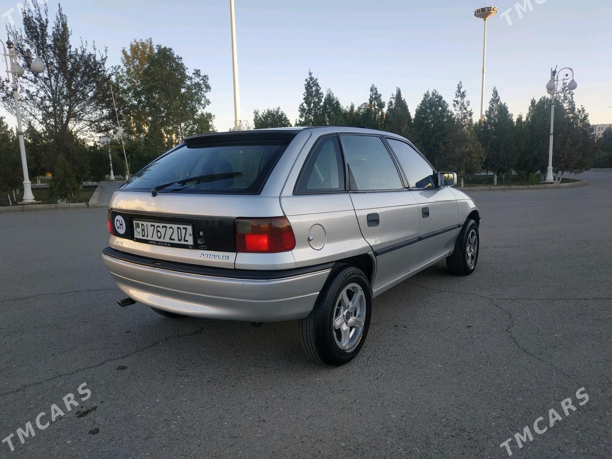 Opel Astra 1994 - 55 000 TMT - Daşoguz - img 4